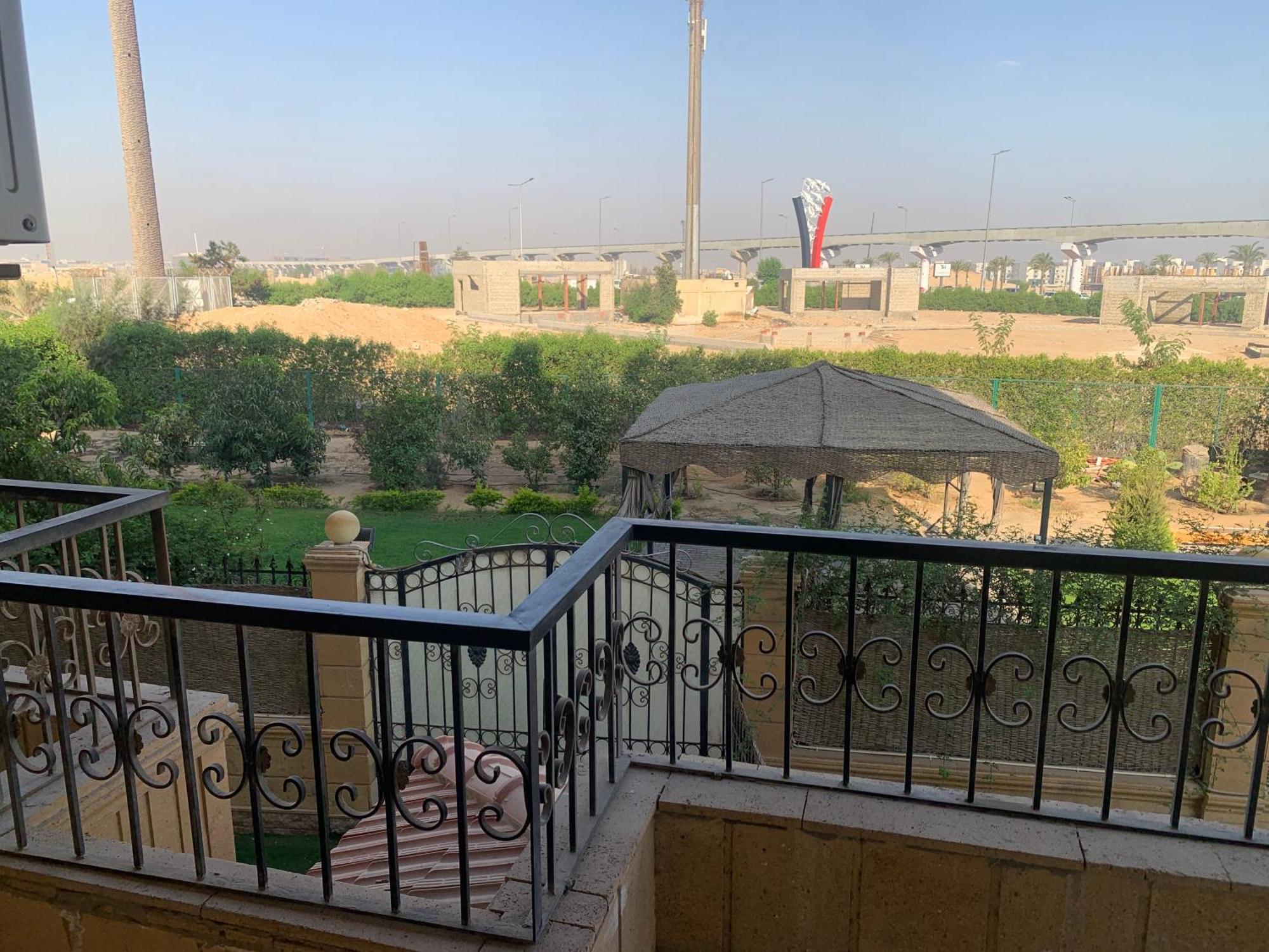 Luxury Apartments Beside Mall Of Arabia And Dar Al-Fouad Hospital - Families Only- No Alcoholic Beverages 6th of October City Exteriér fotografie
